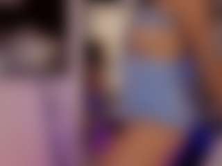 Renatta Cruz's Live Sex Cam Show