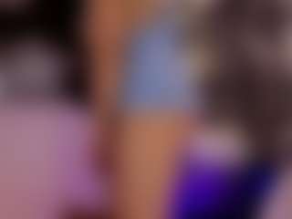 Renatta Cruz's Live Sex Cam Show