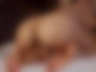 Renatta Cruz's Live Sex Cam Show