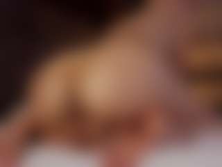 Renatta Cruz's Live Sex Cam Show
