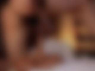 Renatta Cruz's Live Sex Cam Show
