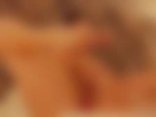 Renatta Cruz's Live Sex Cam Show