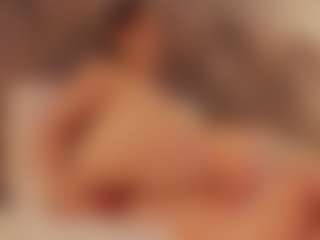 Renatta Cruz's Live Sex Cam Show