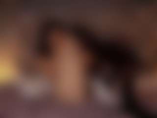 Renatta Cruz's Live Sex Cam Show