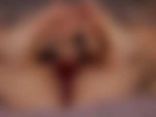 Renatta Cruz's Live Sex Cam Show