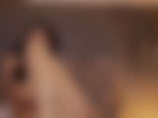Live cam show with Renatta Cruz - Athletic Bedroom on Camsoda