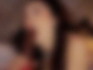 Renatta Cruz's Live Sex Cam Show