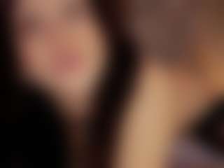 Renatta Cruz's Live Sex Cam Show