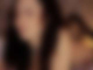 Renatta Cruz's Live Sex Cam Show