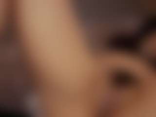 Live cam show with Renatta Cruz - Arab Athletic on TeamSkeetLive