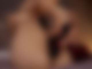Renatta Cruz's Live Sex Cam Show