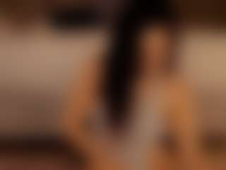 Renatta Cruz's Live Sex Cam Show