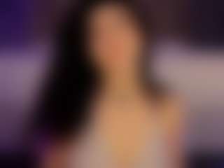 Renatta Cruz's Live Sex Cam Show