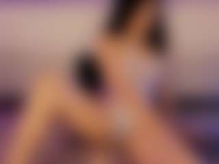Live cam show with Renatta Cruz - Cum Brown Hair on Camsoda