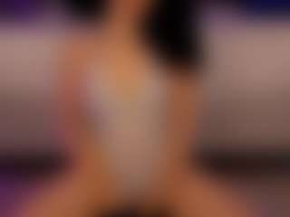 Renatta Cruz's Live Sex Cam Show