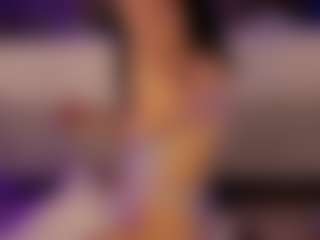 Renatta Cruz's Live Sex Cam Show