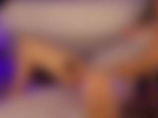 Renatta Cruz's Live Sex Cam Show