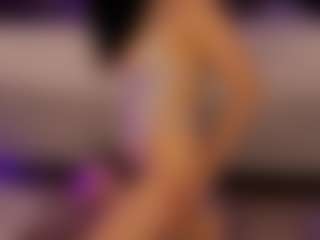 Renatta Cruz's Live Sex Cam Show