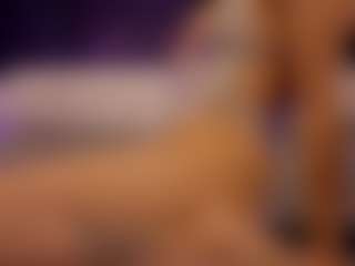 Renatta Cruz's Live Sex Cam Show