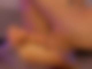 Renatta Cruz's Live Sex Cam Show