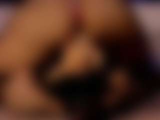 Renatta Cruz's Live Sex Cam Show