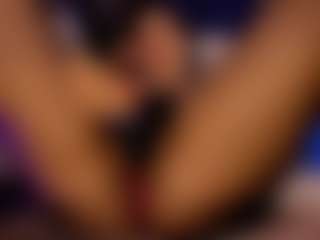 Renatta Cruz's Live Sex Cam Show