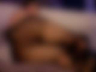 Renatta Cruz's Live Sex Cam Show