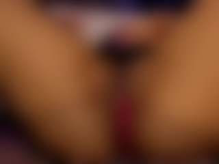 Renatta Cruz's Live Sex Cam Show