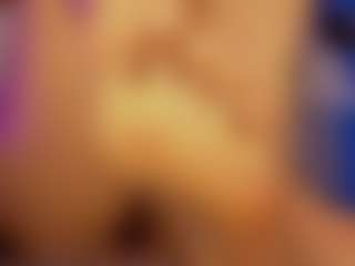 Renatta Cruz's Live Sex Cam Show
