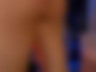 Renatta Cruz's Live Sex Cam Show