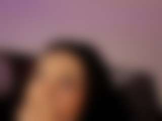 Renatta Cruz's Live Sex Cam Show