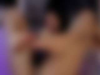 Renatta Cruz's Live Sex Cam Show