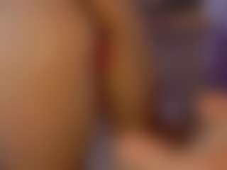 Renatta Cruz's Live Sex Cam Show