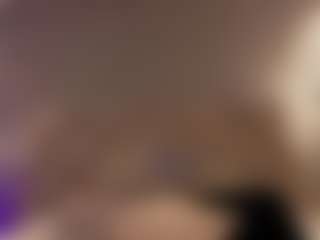 Renatta Cruz's Live Sex Cam Show