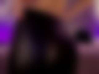 Renatta Cruz's Live Sex Cam Show