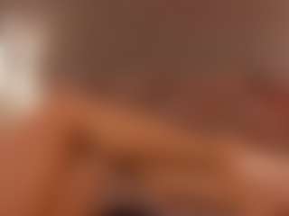 Renatta Cruz's Live Sex Cam Show