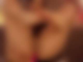 Renatta Cruz's Live Sex Cam Show