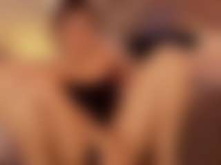 Renatta Cruz's Live Sex Cam Show