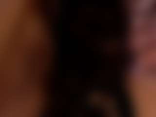Renatta Cruz's Live Sex Cam Show