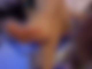 Renatta Cruz's Live Sex Cam Show
