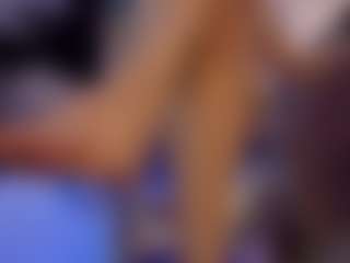 Renatta Cruz's Live Sex Cam Show