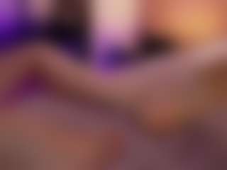 Renatta Cruz's Live Sex Cam Show