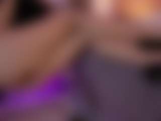 Renatta Cruz's Live Sex Cam Show