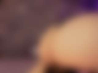 Renatta Cruz's Live Sex Cam Show