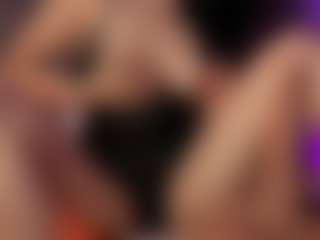 Renatta Cruz's Live Sex Cam Show