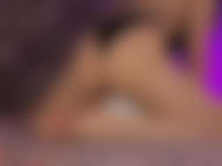 Renatta Cruz's Live Sex Cam Show