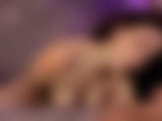 Renatta Cruz's Live Sex Cam Show