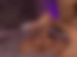 Renatta Cruz's Live Sex Cam Show