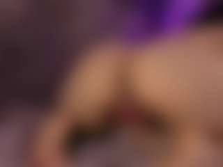 Renatta Cruz's Live Sex Cam Show