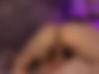 Renatta Cruz's Live Sex Cam Show